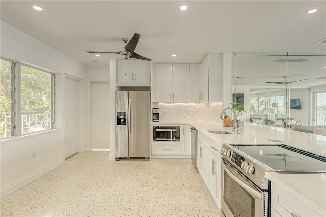 2717 Yacht Club Boulevard – photo 5