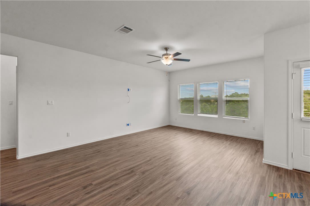 1108 Mallow Road – photo 4