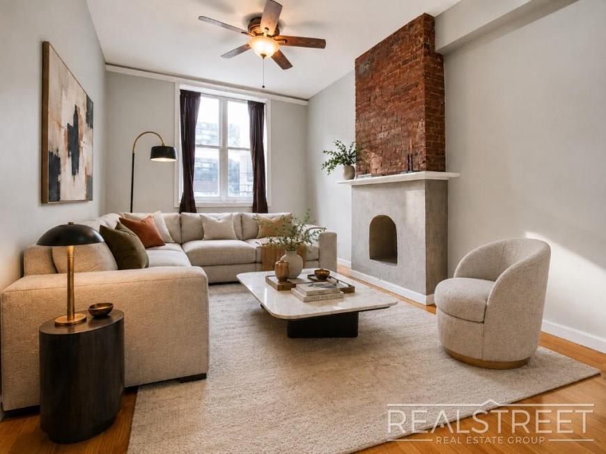 479 Hicks St – photo 2