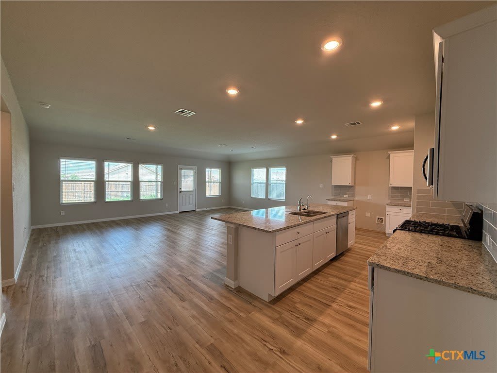 554 Blue Stem Road – photo 2