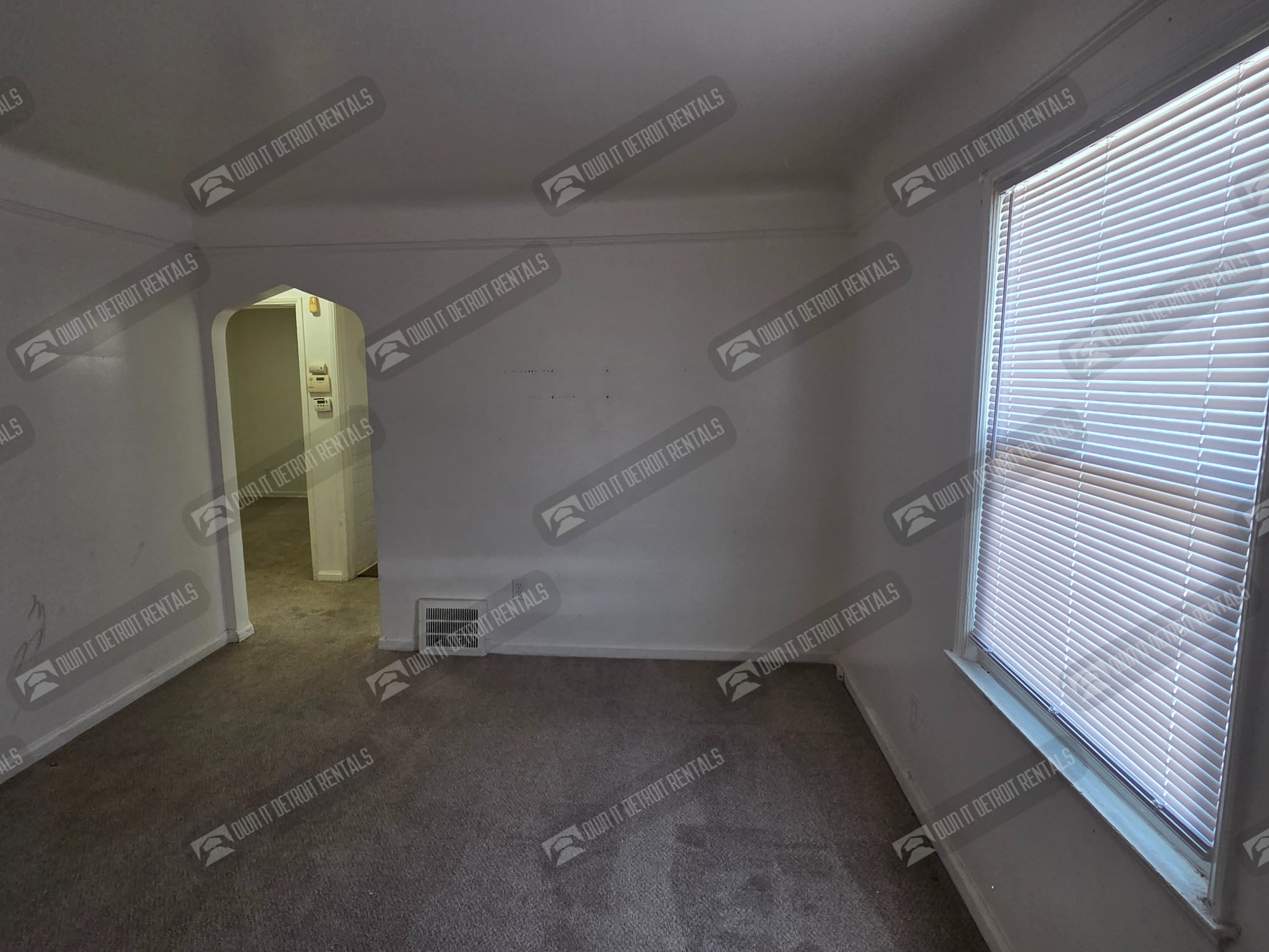 20422 Moross Rd – photo 5