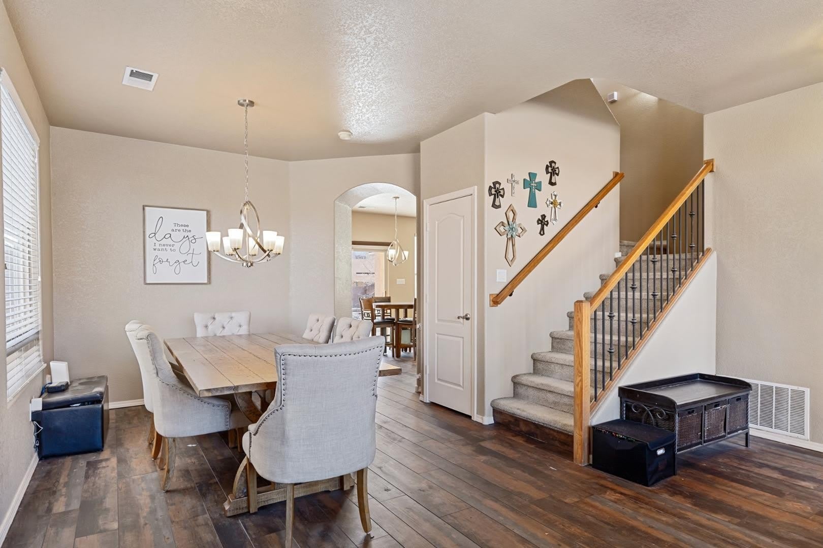 1383 Peppoli Loop SE – photo 2