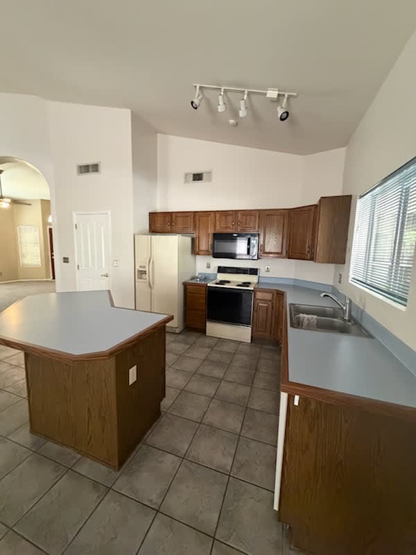 1644 West Duskfire Place – photo 5