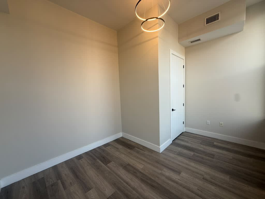 322 W Front St – photo 2