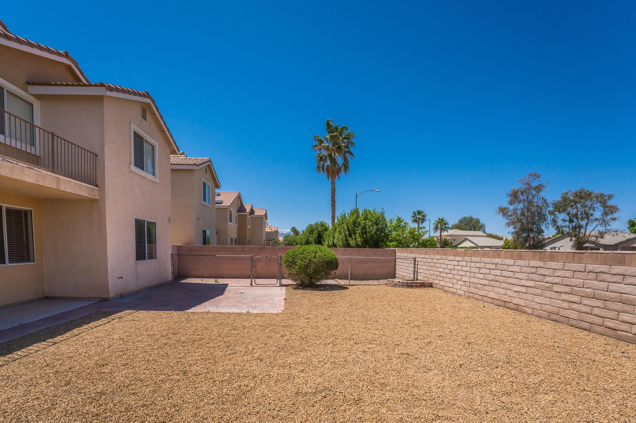 4828 Whisper Lake Drive – photo 2