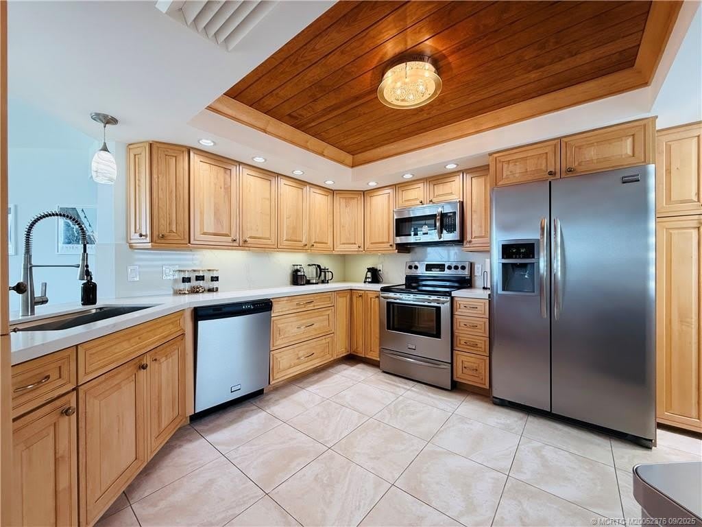 8800 S Ocean Drive – photo 5