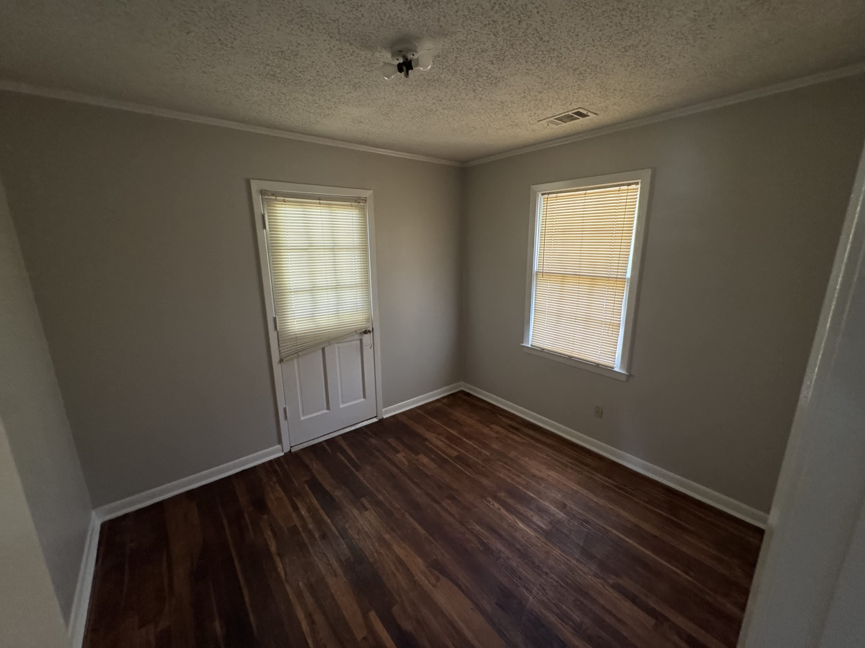 3554 Venable Road – photo 3