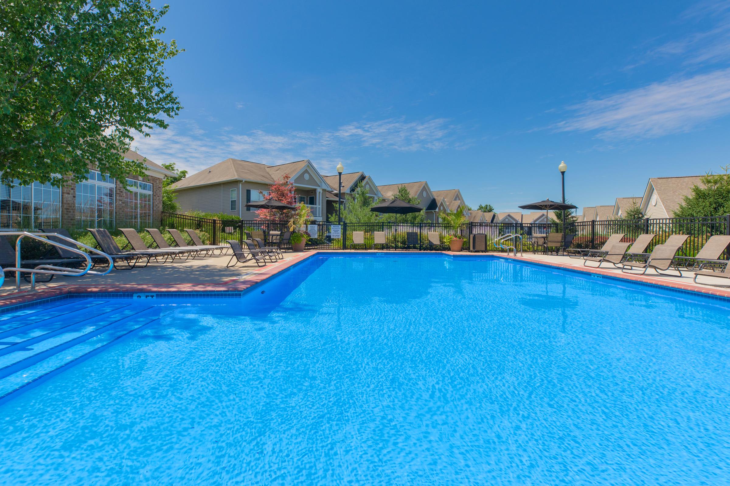 Waterford Landing Apartments – photo 2
