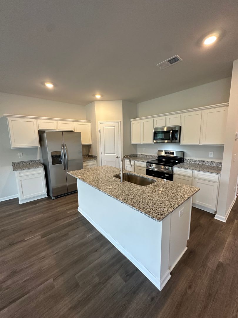 NEW BUILD! South Lake Commons – photo 5