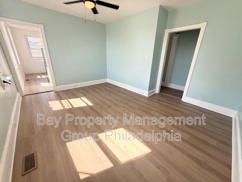 1201 Arch St – photo 4