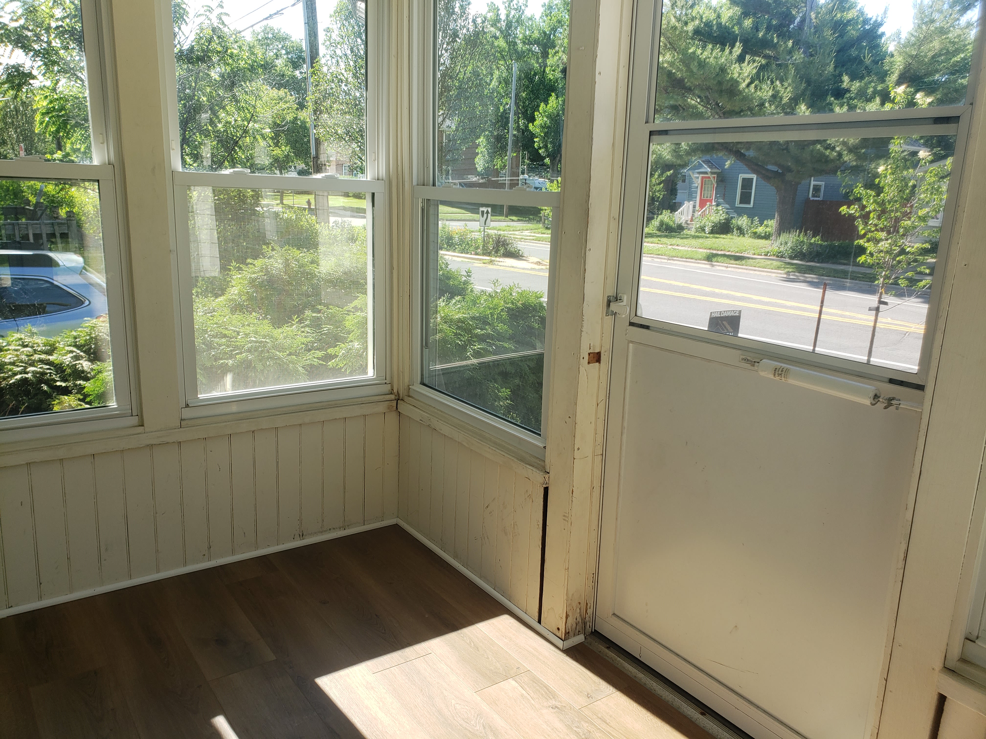 2709 Commercial Ave – photo 2