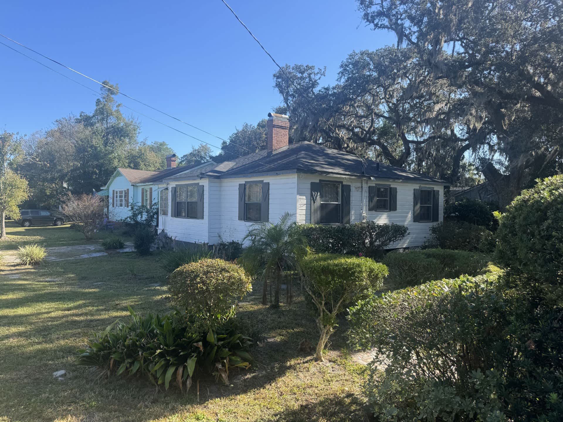 8017 Oakwood St #room Rental – photo 3