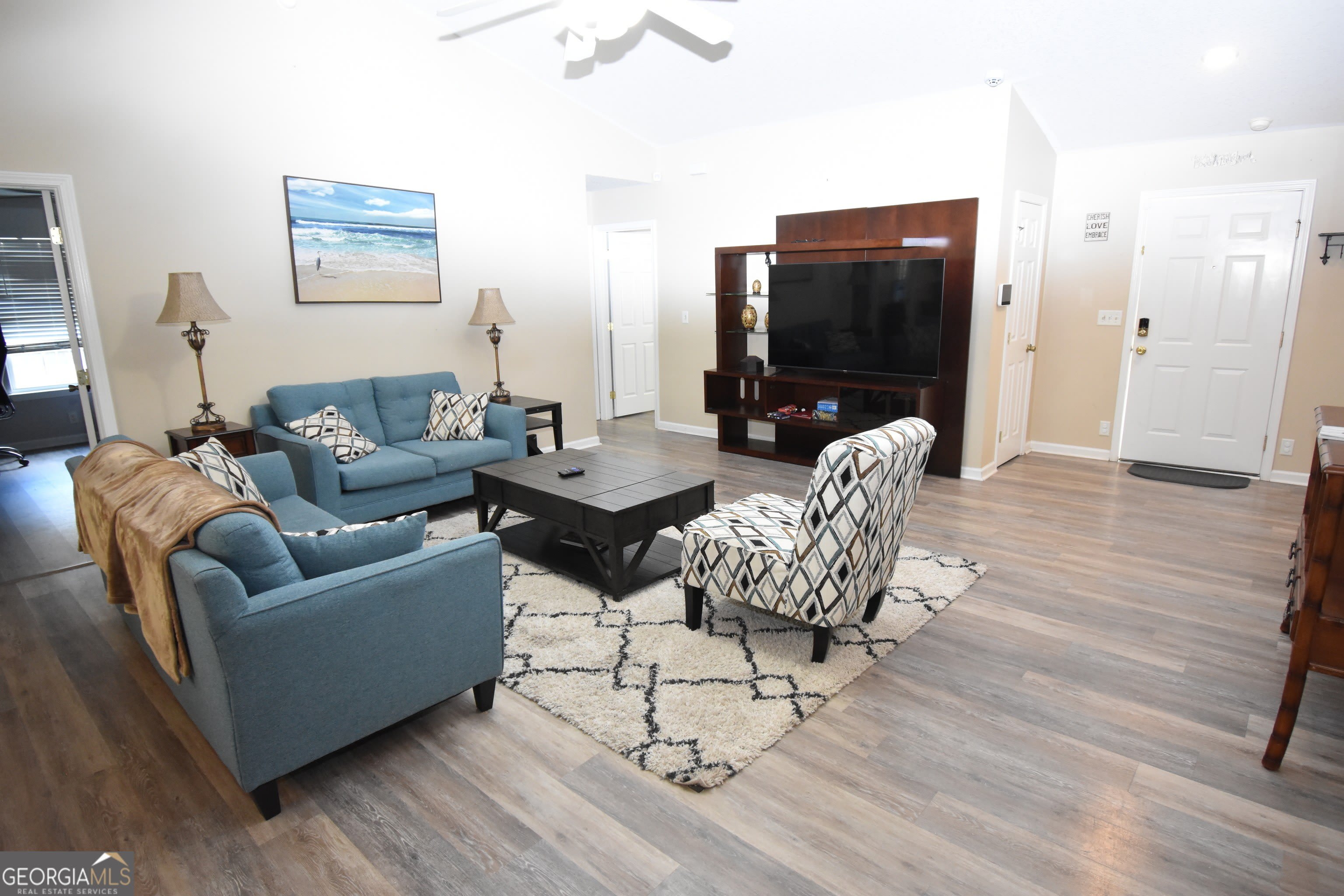 218 Lake Forest Drive – photo 4
