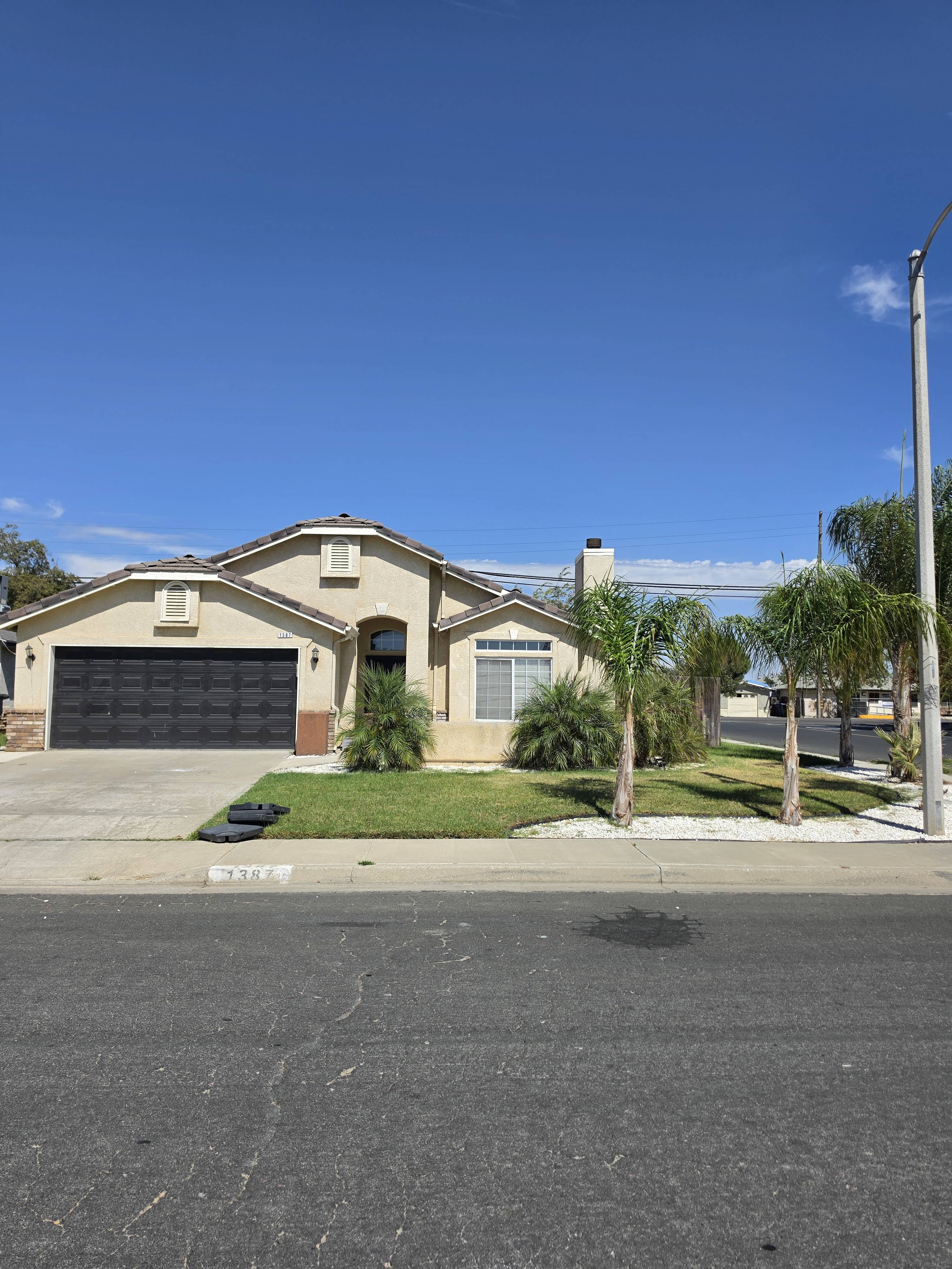1387 Nicole Avenue – photo 2