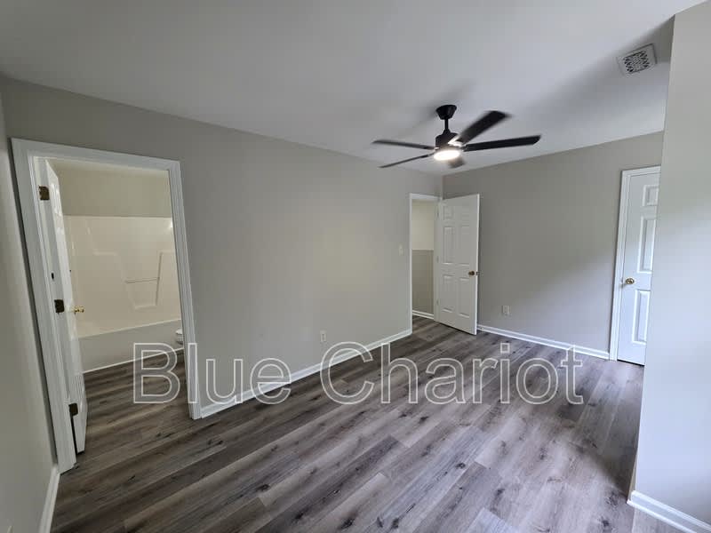 704 Brye Street – photo 4