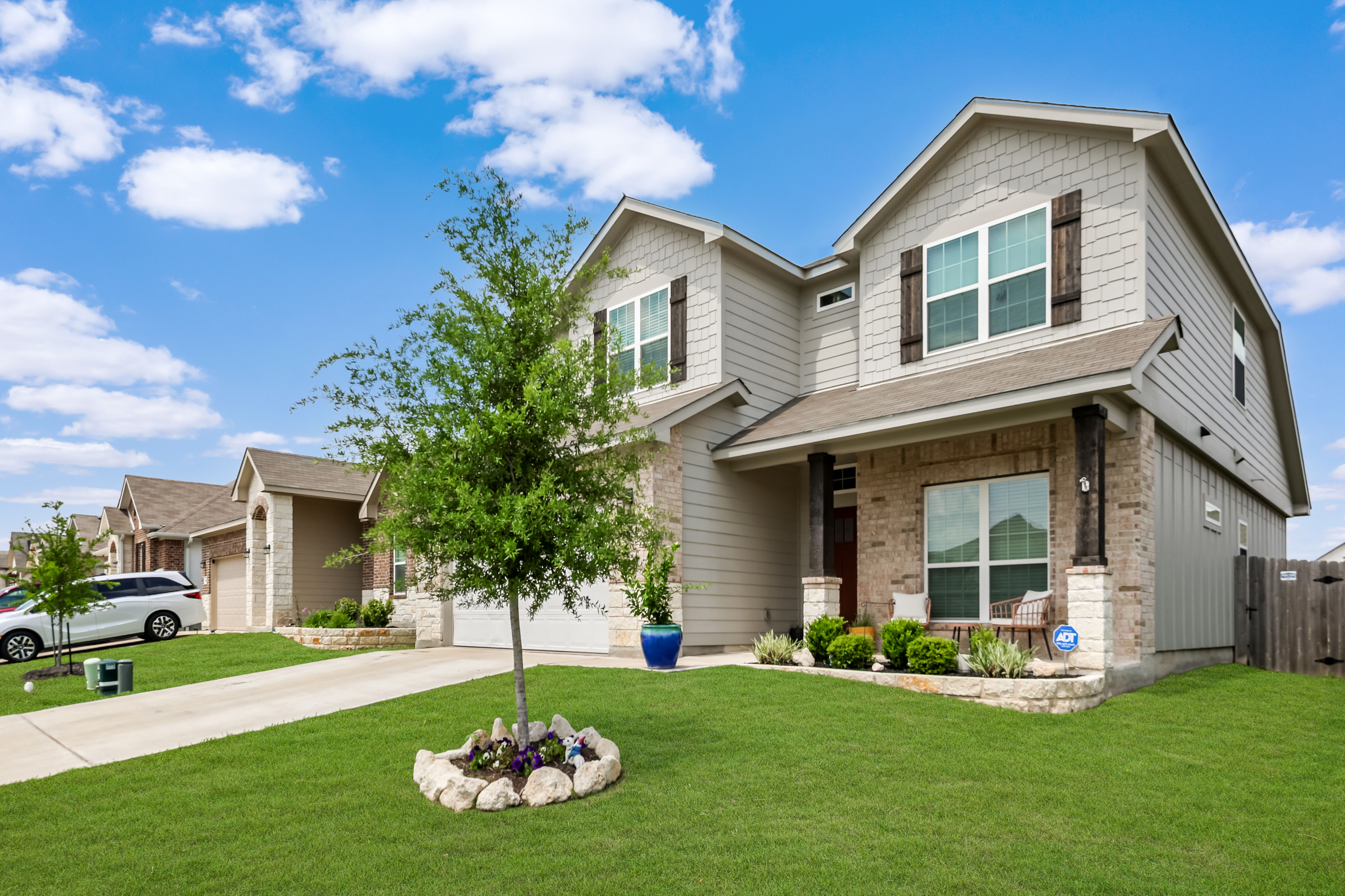 612 Pipe Creek Dr – photo 3