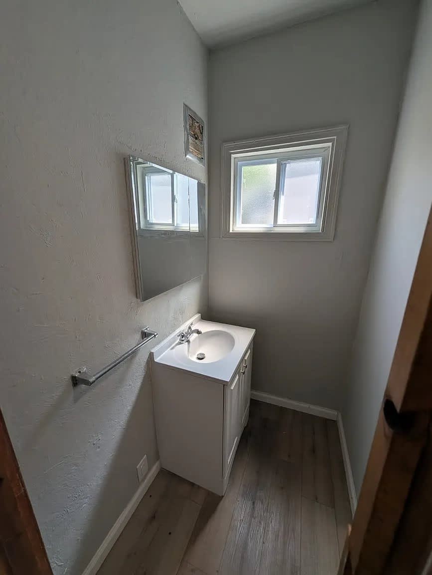 439 27th Street – photo 4