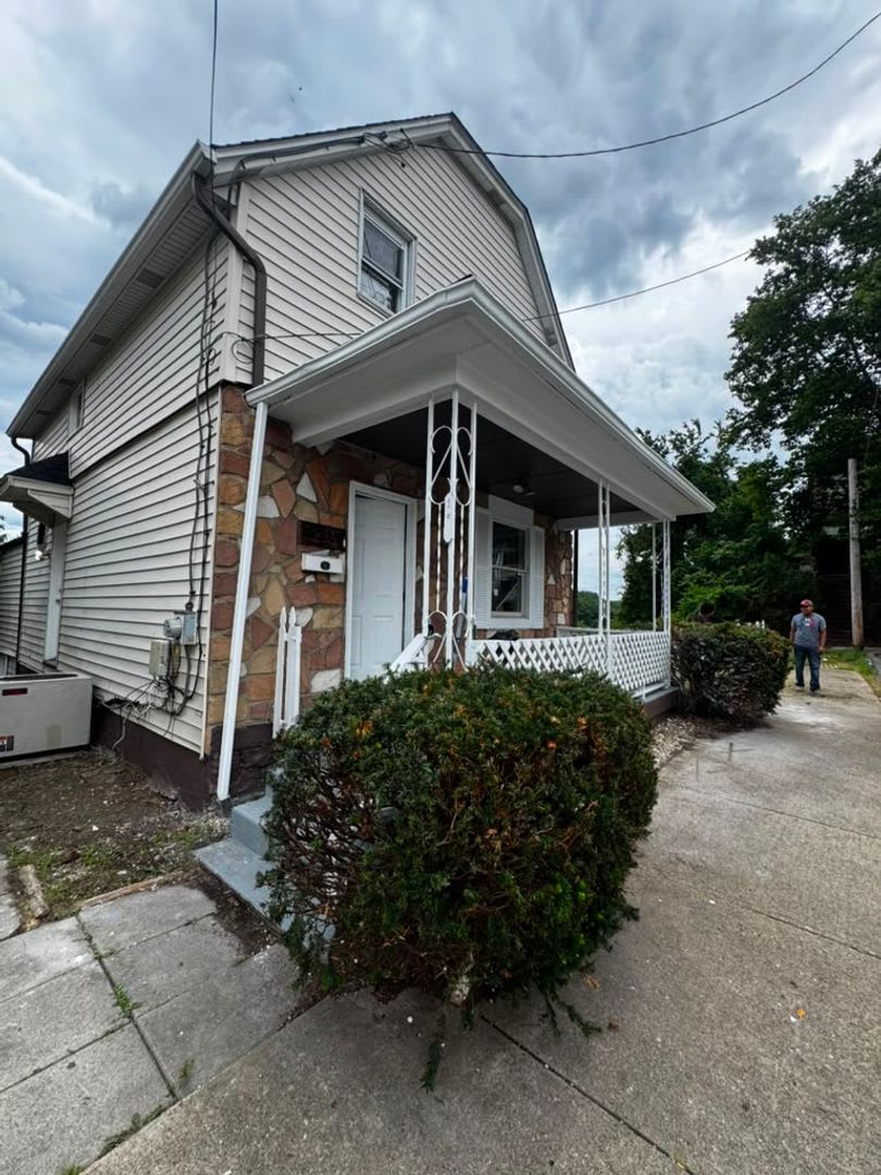 Comfortable 3Br Home In Munhall Section 8 Considered – photo 2