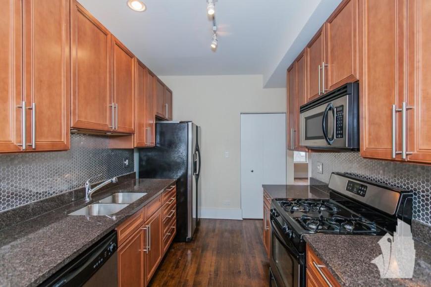 3451 N Wolcott – photo 2