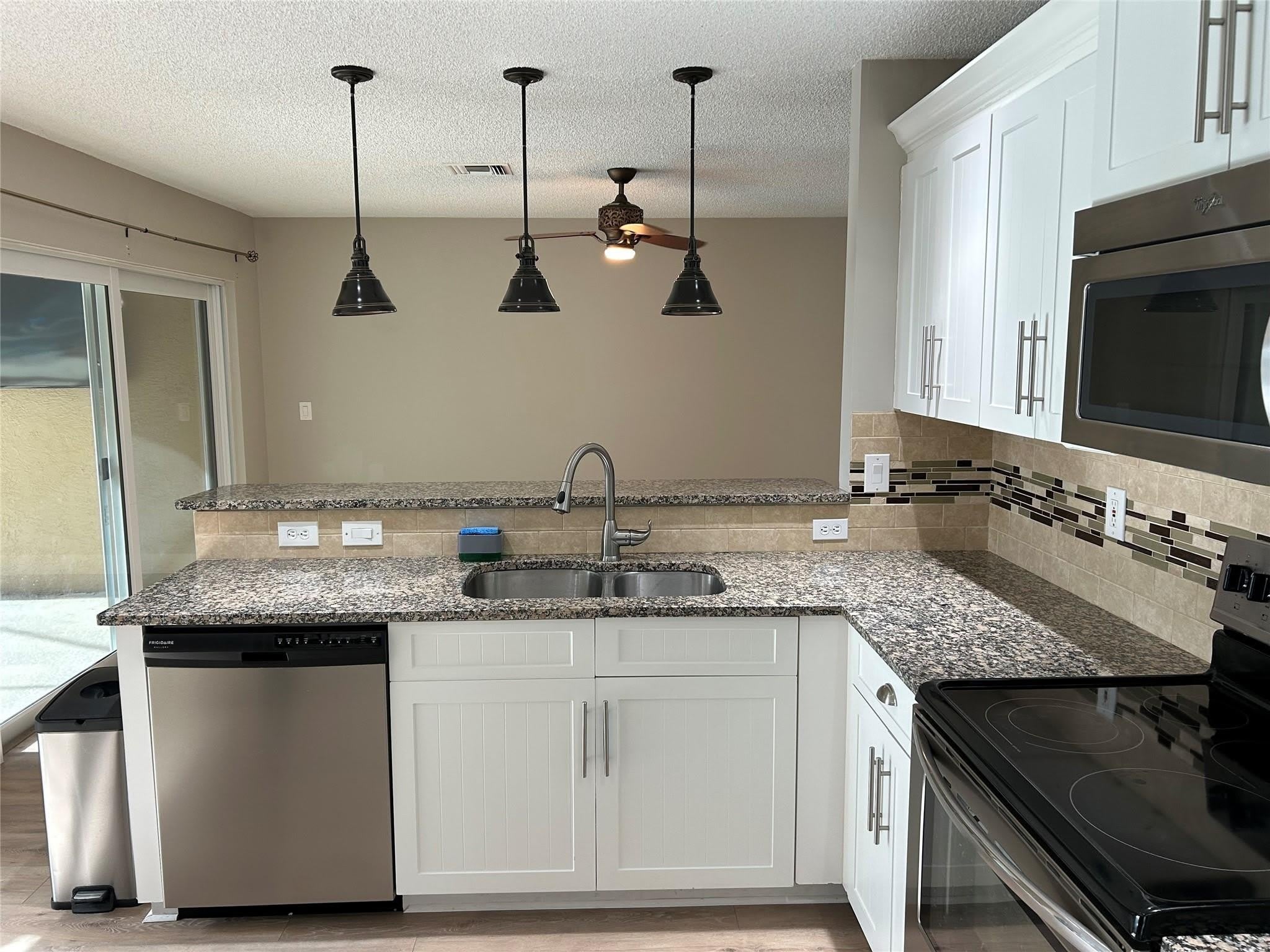 7430 Ashley Shores Circle – photo 3
