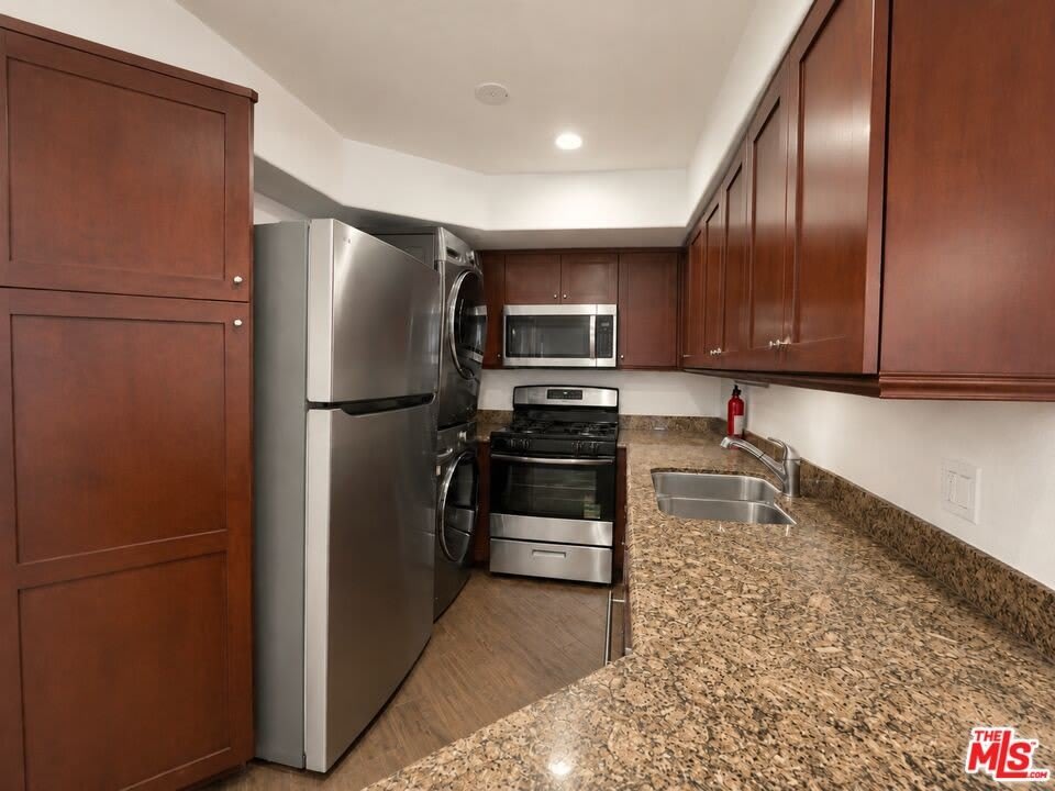 6140 Monterey Rd – photo 5