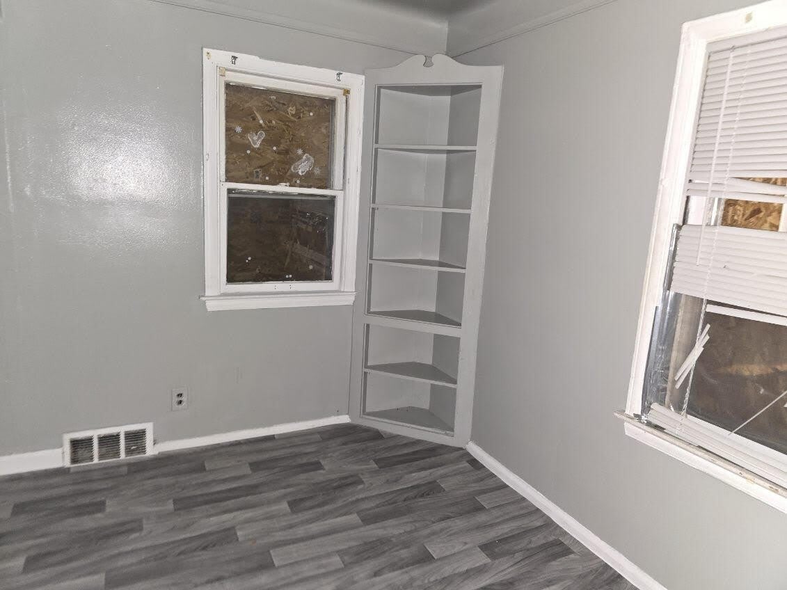9120 Winthrop Street – photo 3