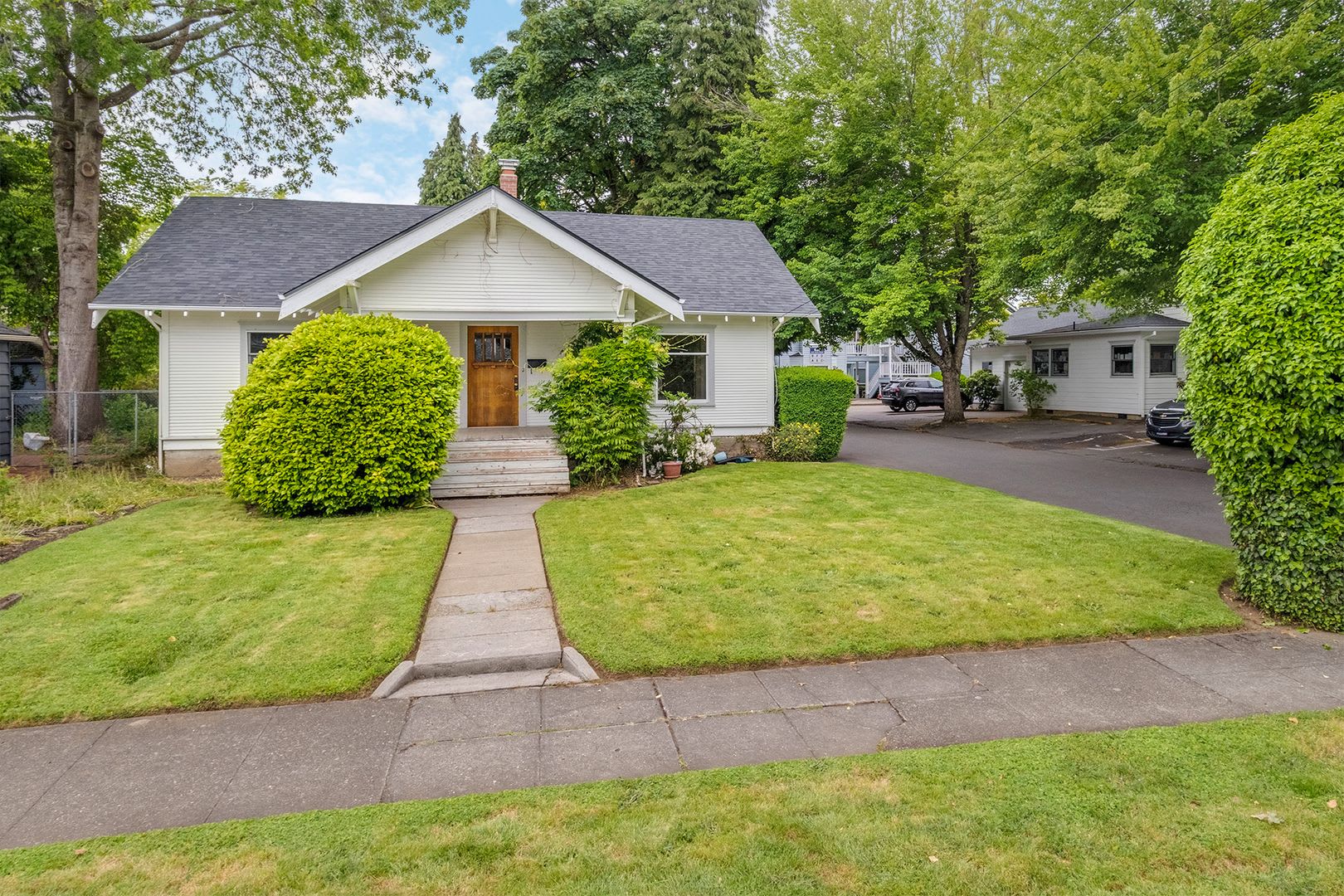 Charming bungalow – photo 1