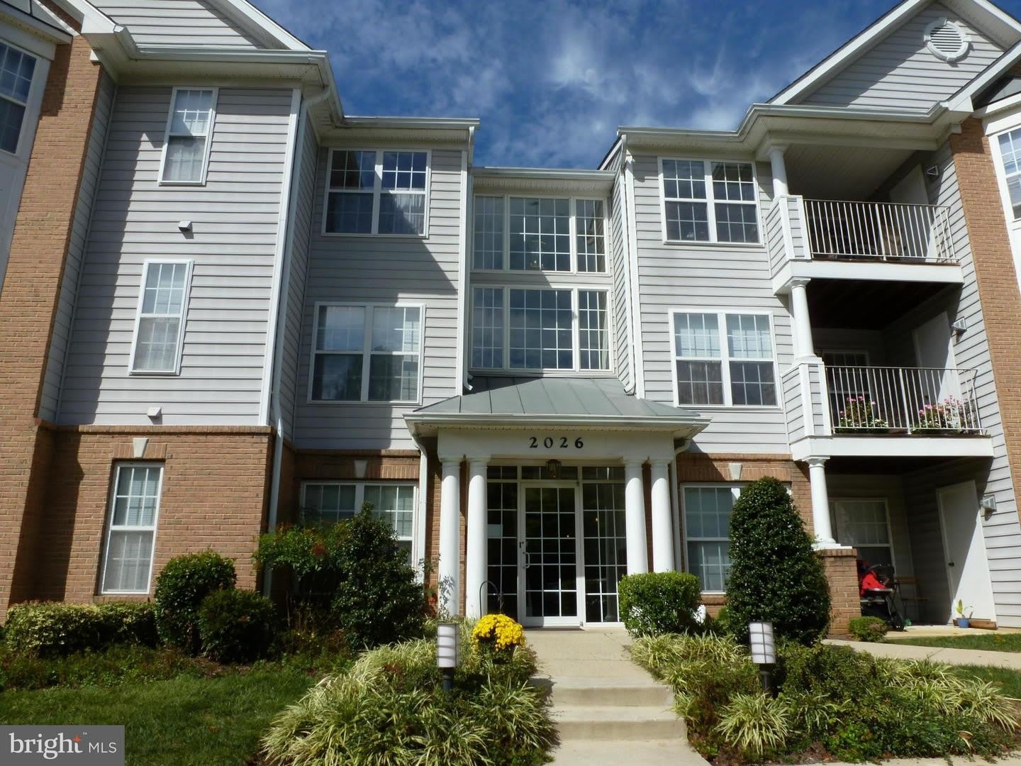 2026 GOV THOMAS BLADEN WAY #301 – photo 1