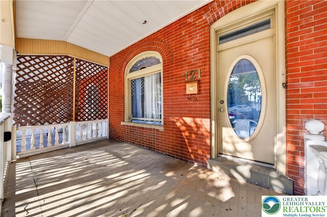 121 S 14th Street – photo 3