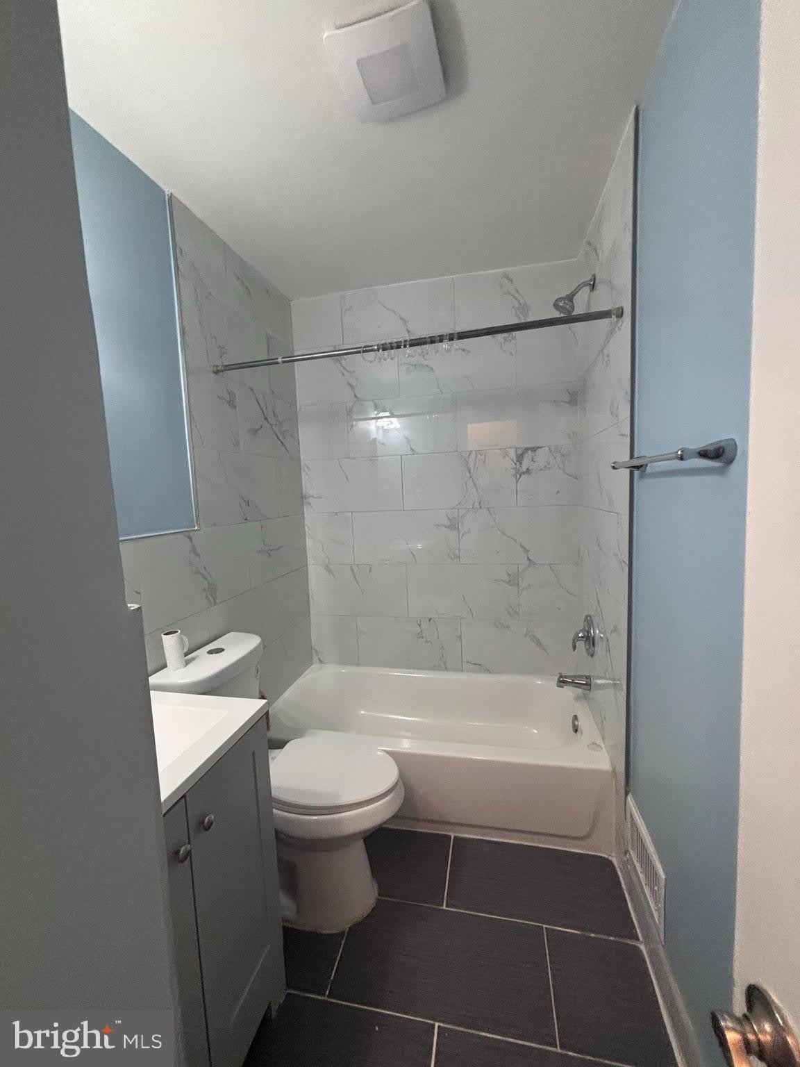 1813 S STAFFORD Street – photo 5