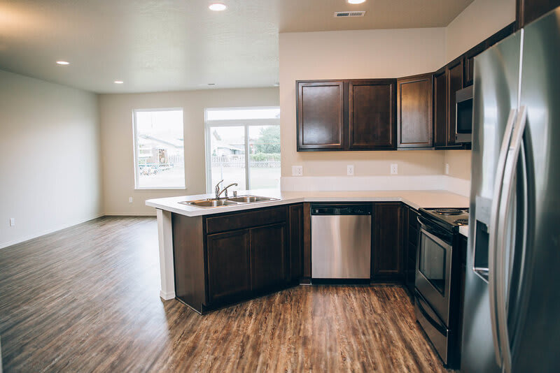 303 South Marigold Lane – photo 5