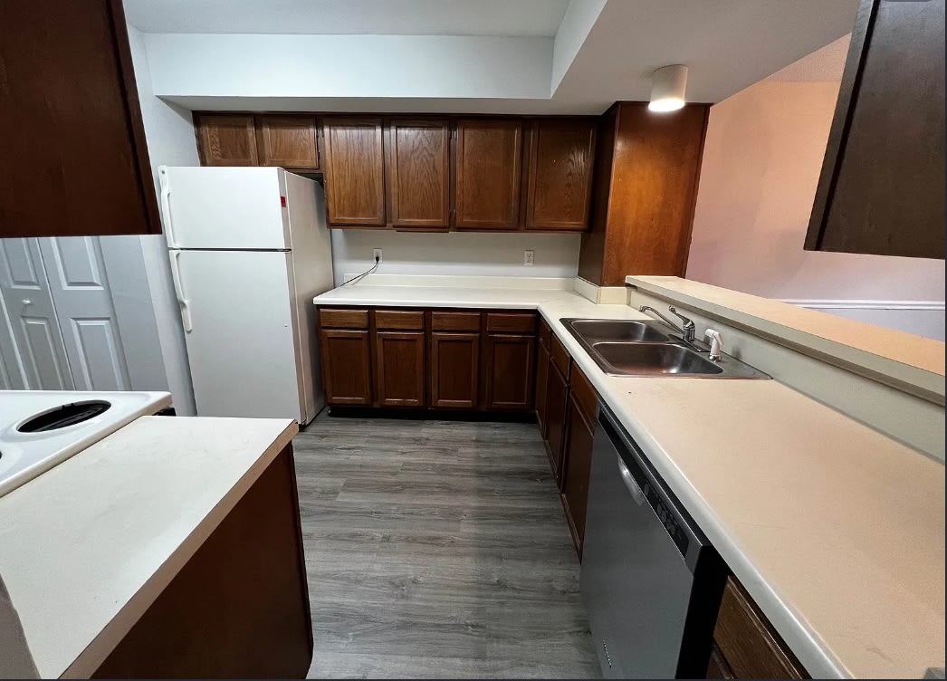 6701 DICKENS FERRY RD74 – photo 2