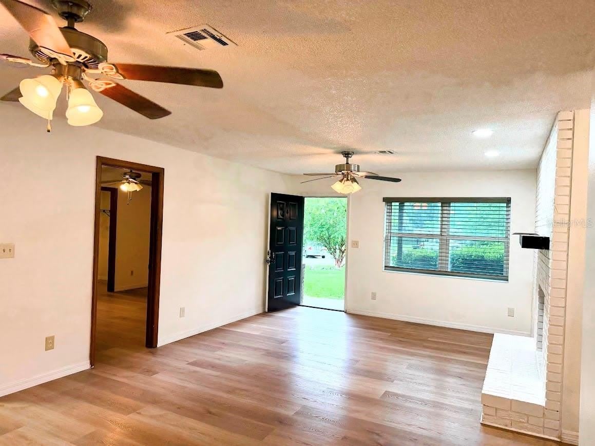 601 NE 26TH Street – photo 4