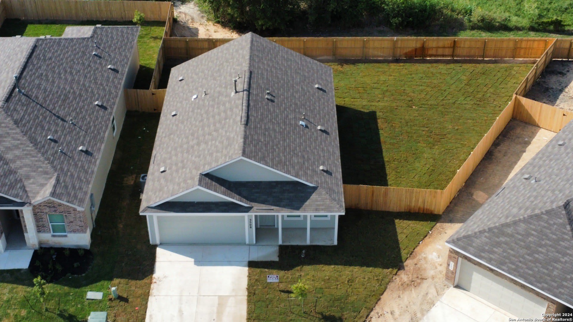 3508 Axis Hill Street – photo 2