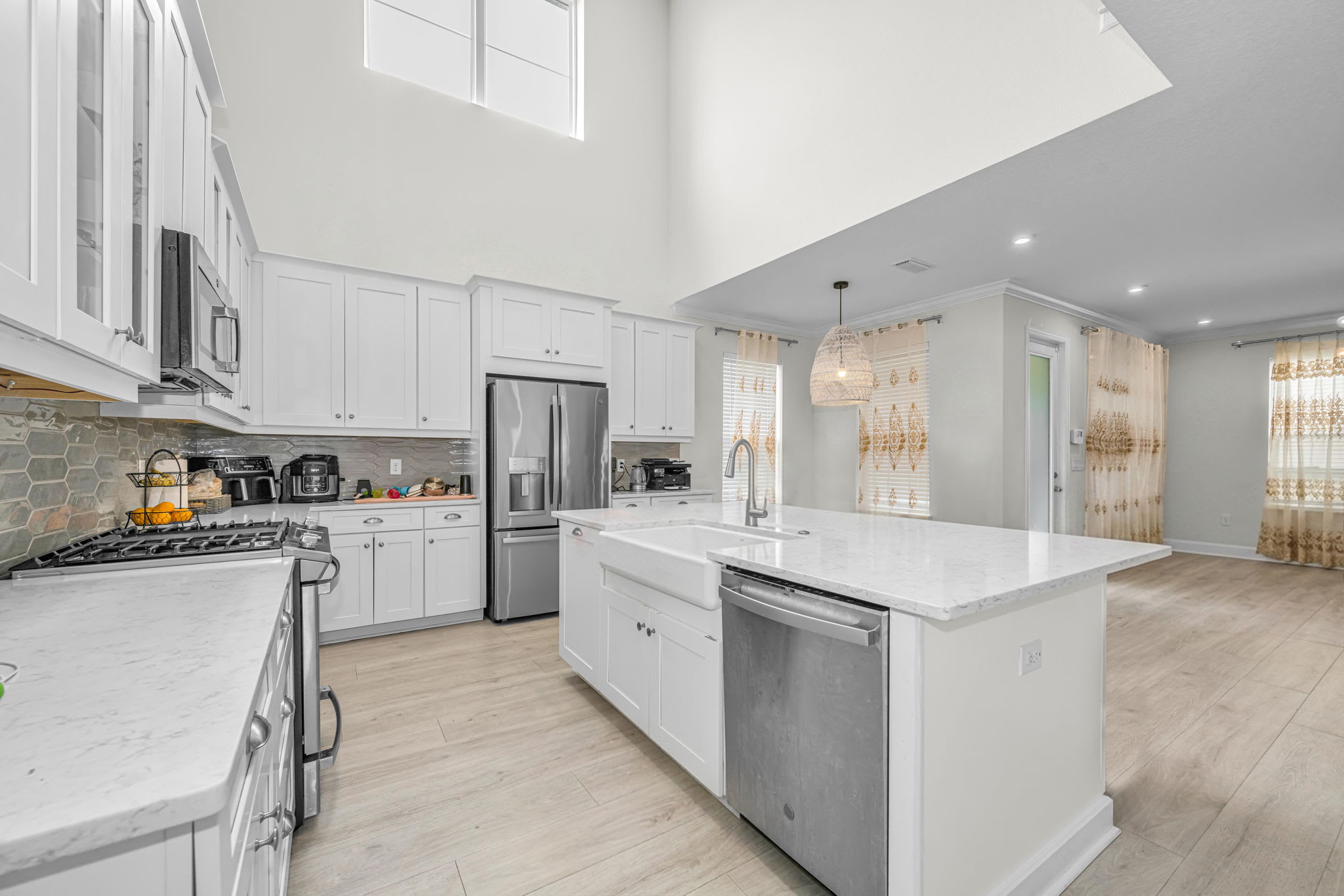 13760 Stevenson Ln – photo 3