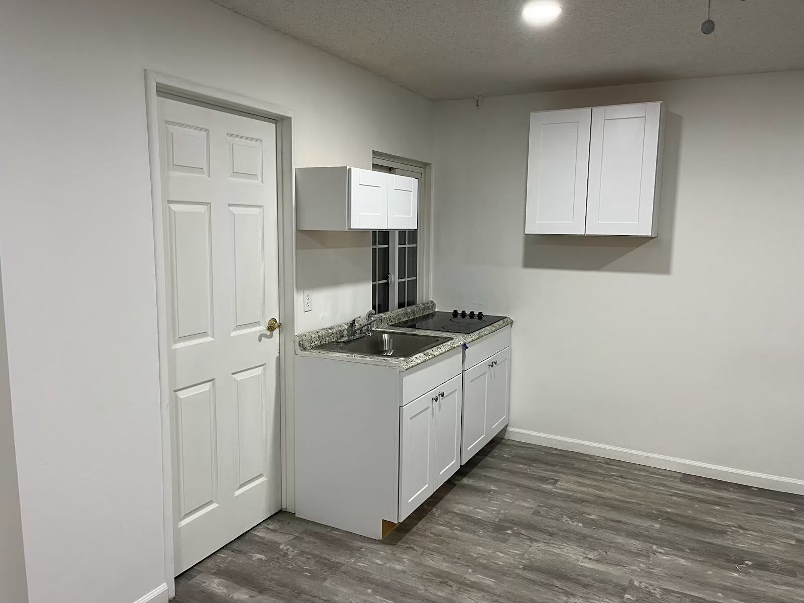 9430 Glade Avenue – photo 2
