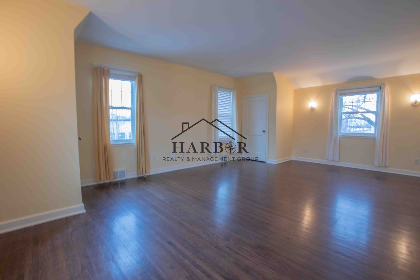 Single Family Home in NW Rochester! – photo 4