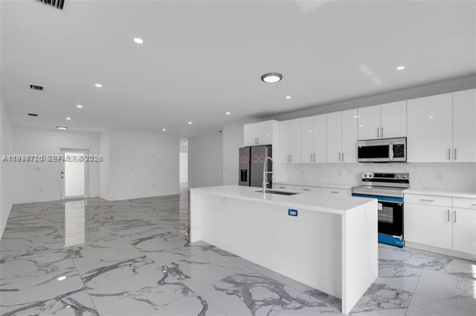 11870 Sw 220Th St 11870 Miami Fl 33170 – photo 1