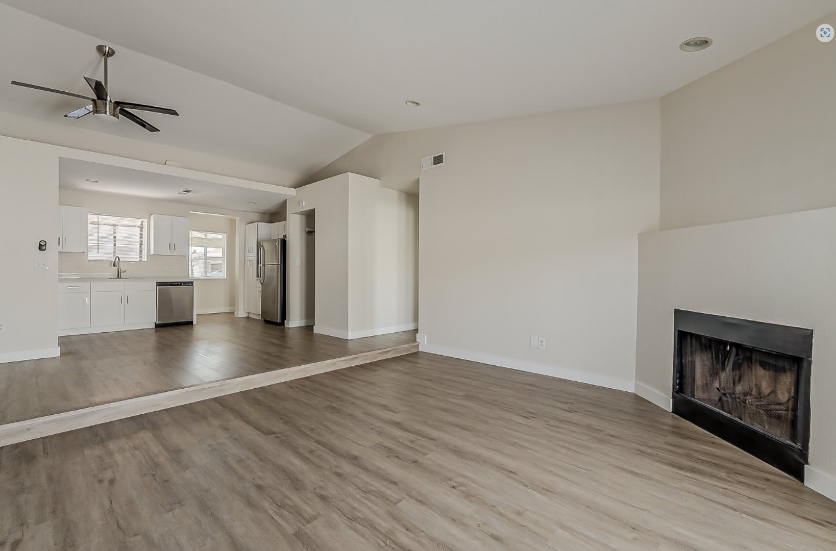 Fully Remodeled!! Low Deposit only $995.00. – photo 4