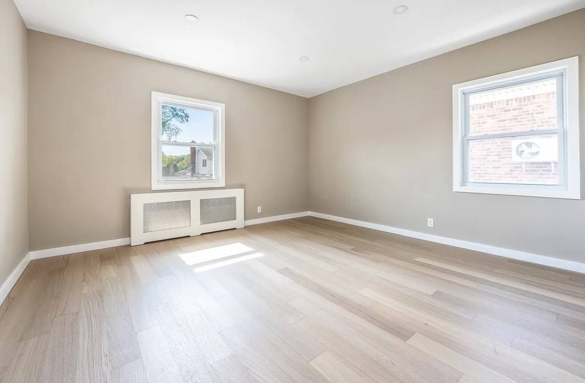 208-12 53rd Avenue – photo 4