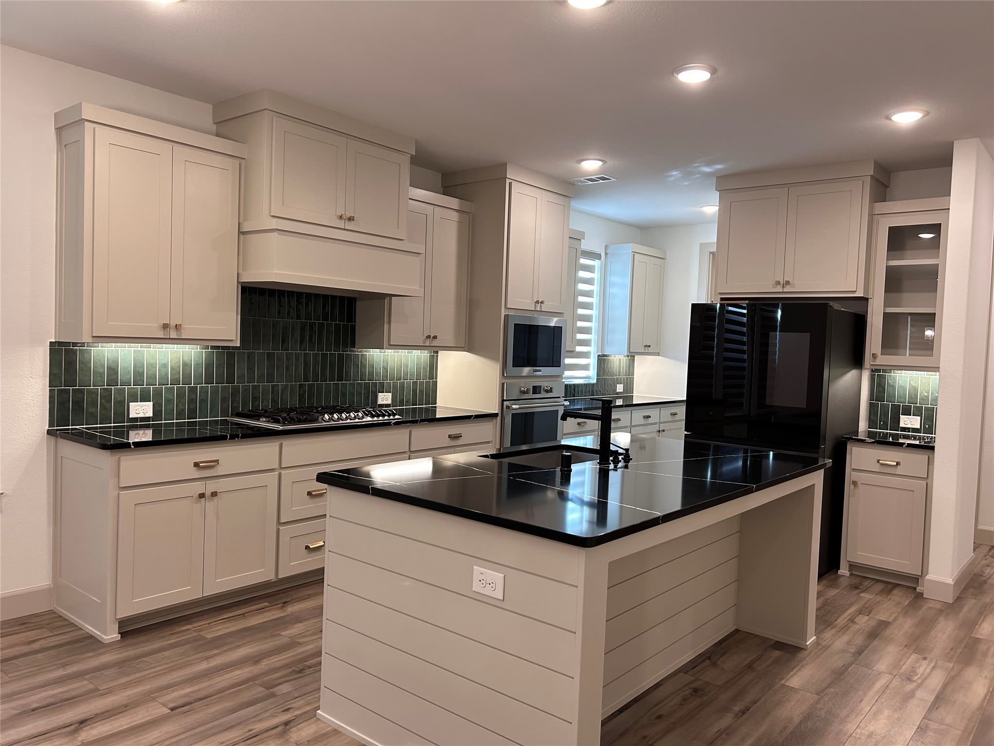 2712 Rolling Meadow Road – photo 3
