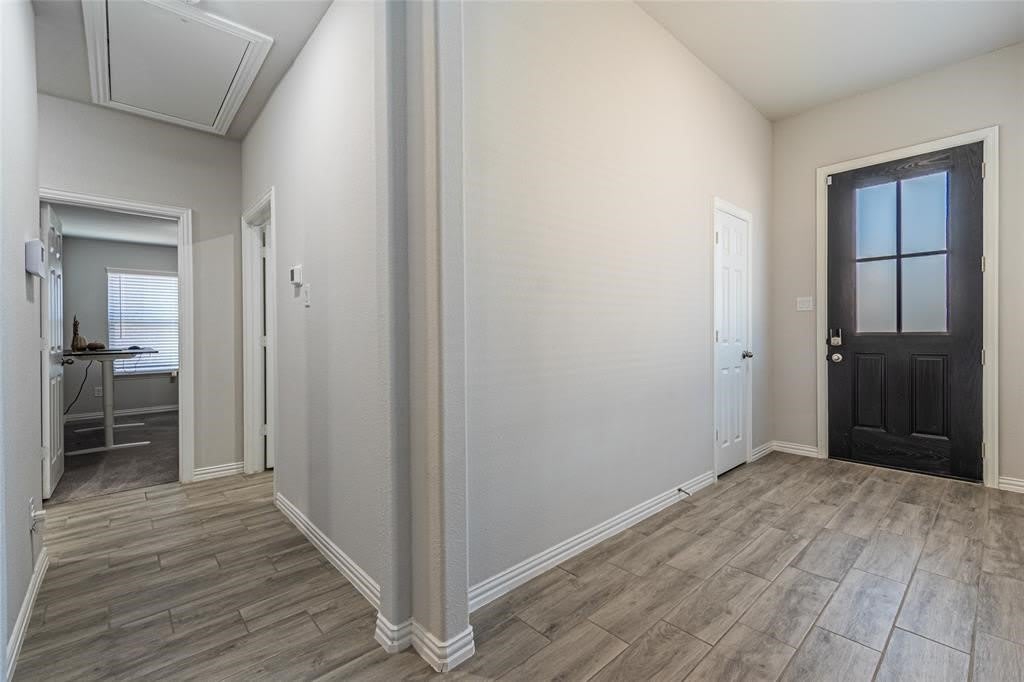579 Ruthye Lane – photo 5