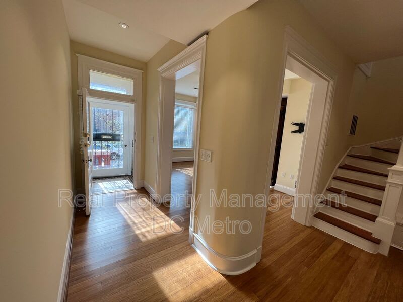 32 Quincy Pl – photo 3