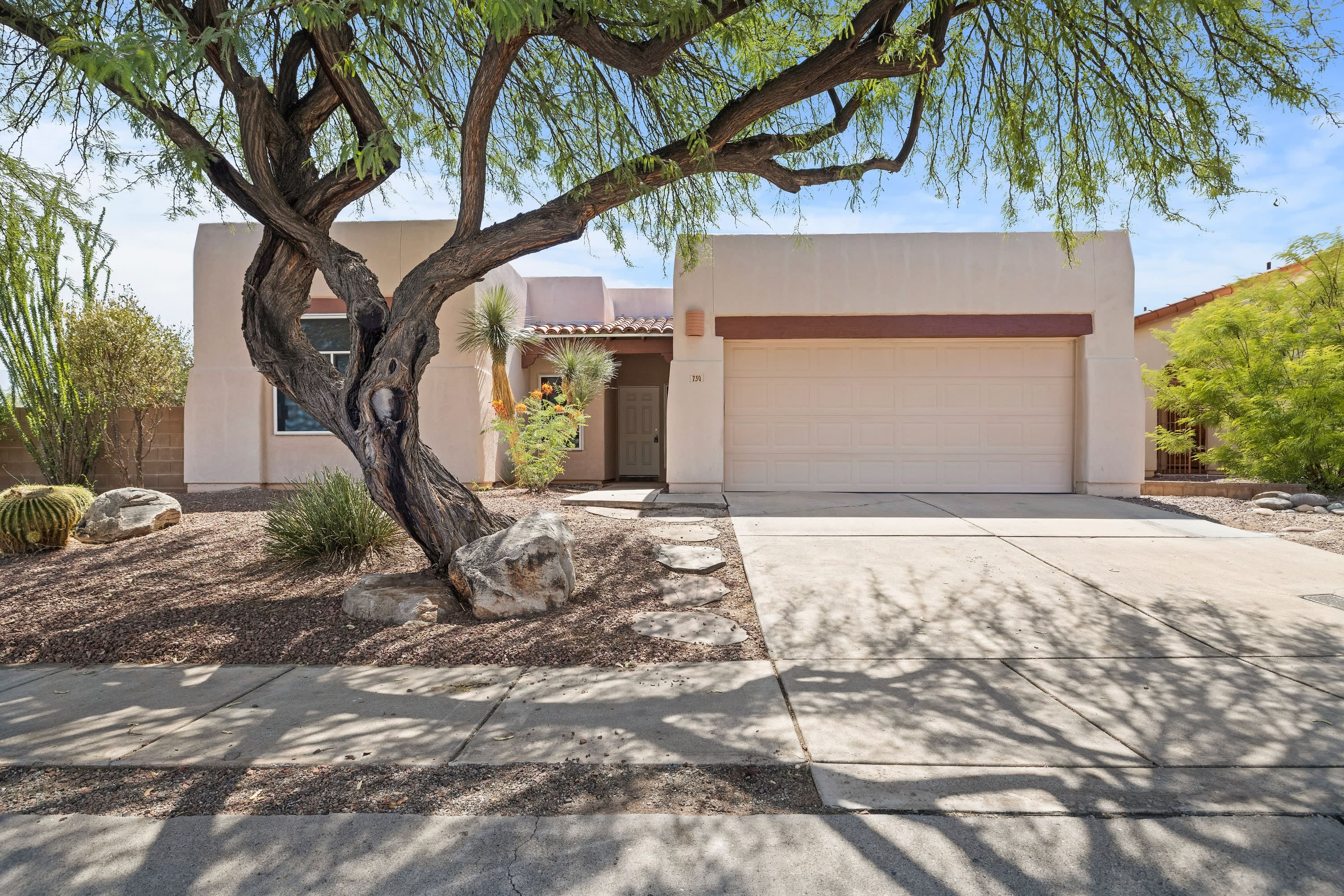 730 N. Northern Vista Place – photo 1