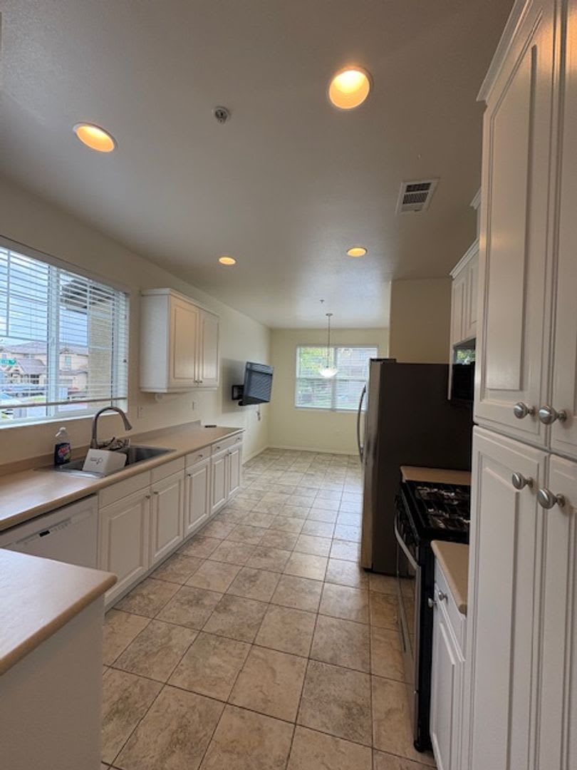 9137 Arbol del Rosal Way – photo 2
