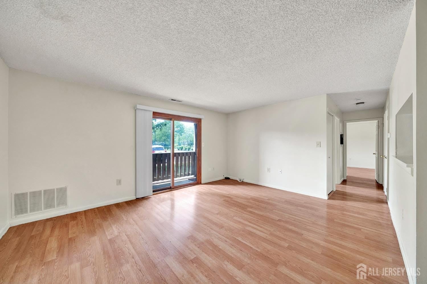 601 Ravens Crest Drive – photo 2