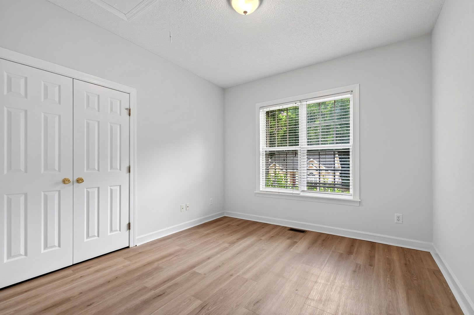 Charming Ranch Home On A Quiet Cul De Sac In Apex – photo 3