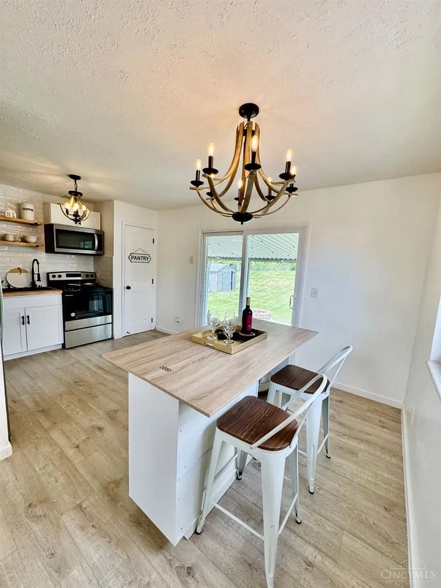 10161 Pottinger Road – photo 4