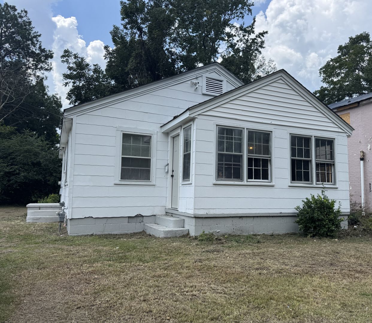 Fully Remodeled 3-Bedroom Home – photo 3