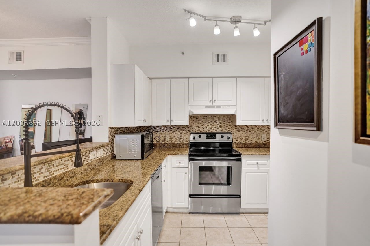 2220 Tuscany Way – photo 3